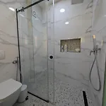 Beachfront Appartamento *